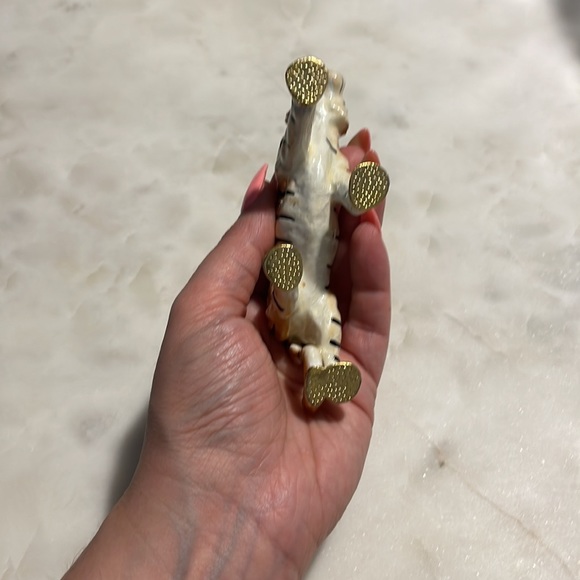 Beautiful Tiger Trinket - Picture 5 of 6